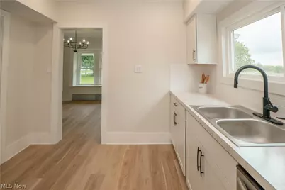 1250 Saint Michaels Avenue, Akron, OH 44320 - Photo 12