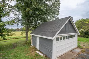 1250 St Michaels Ave, Akron, OH 44320 - Photo 34