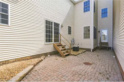 8421 Euclid Avenue, Loveland, OH 44106 - Photo 30