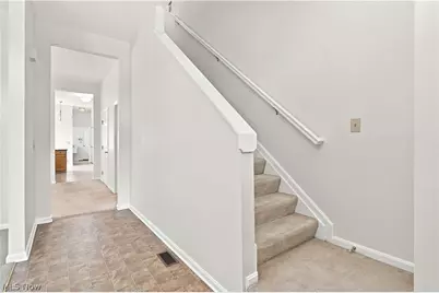 8421 Euclid Avenue, Loveland, OH 44106 - Photo 16