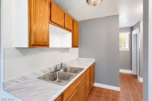 290-292 E South St, Akron, OH 44311 - Photo 22