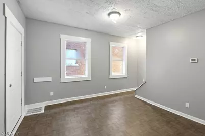 290-292 E South Street, Akron, OH 44311 - Photo 8