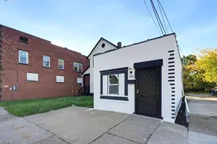 290-292 E South St, Akron, OH 44311 - Photo 2