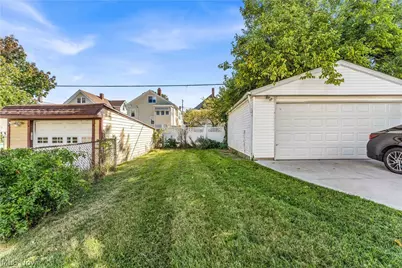 1485 Orchard Grove Avenue, Oakwood, OH 44107 - Photo 6