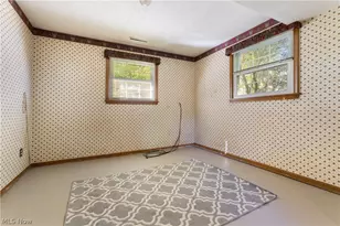 2561 Fallview St NW, Uniontown, OH 44685 - Photo 32