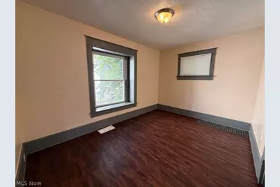 1017 La Croix Avenue, Akron, OH 44307 - Photo 10