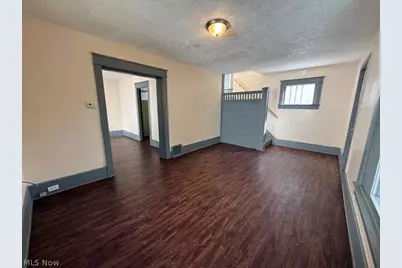 1017 La Croix Avenue, Akron, OH 44307 - Photo 8
