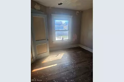 9509 Kempton Avenue, Loveland, OH 44108 - Photo 12