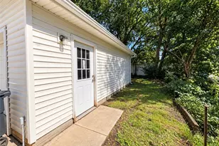 847 Keeney St, Akron, OH 44310 - Photo 18