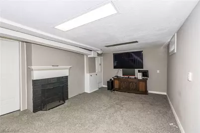 457 S Firestone Boulevard, Akron, OH 44301 - Photo 30