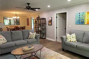 16575 Wren Rd, Chagrin Falls, OH 44023 - Photo 2