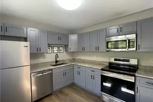 16575 Wren Rd, Chagrin Falls, OH 44023 - Photo 16