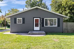 2901 Richmond Ave NE, Canton, OH 44705 - Photo 1
