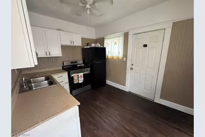 1379 W 95th Street, Loveland, OH 44102 - Photo 2
