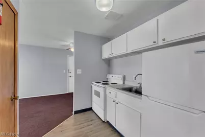 1415 Wyandotte Avenue #205, Oakwood, OH 44107 - Photo 10