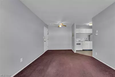 1415 Wyandotte Avenue #205, Oakwood, OH 44107 - Photo 6