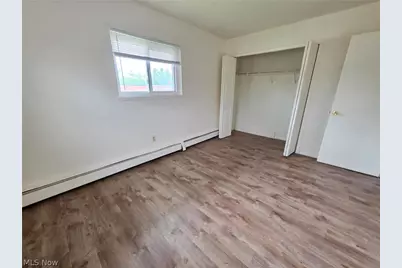 4820 Lee Road #B15, Loveland, OH 44128 - Photo 10