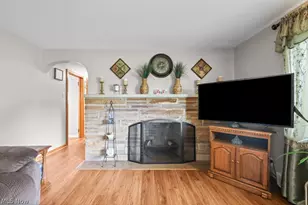 3568 Mountview Ave, Alliance, OH 44601 - Photo 18