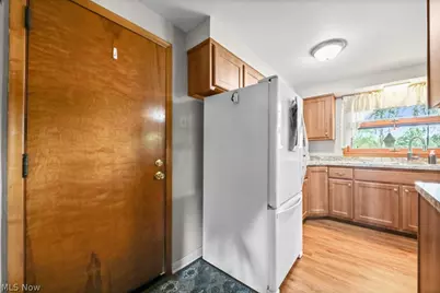 3568 Mountview Avenue, Alliance, OH 44601 - Photo 8