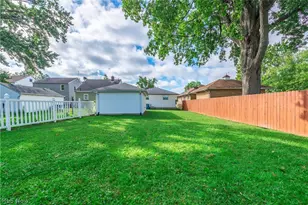 1058 W 29th St, Lorain, OH 44052 - Photo 36