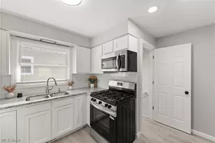 1058 W 29th St, Lorain, OH 44052 - Photo 16
