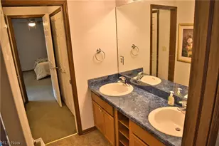 1225 River Run Dr, Macedonia, OH 44056 - Photo 28