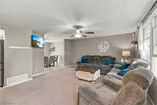 1035 Burntwood Dr, Medina, OH 44256 - Photo 4