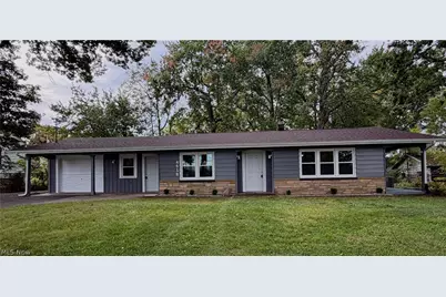 4518 Sheridan Road S, Youngstown, OH 44514 - Photo 1