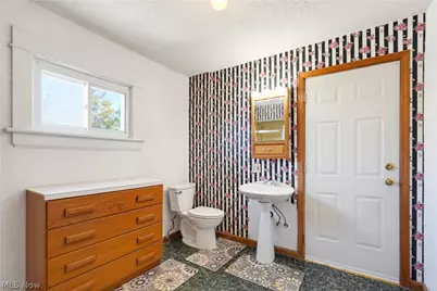 91 McNaughton Street, Akron, OH 44305 - Photo 16