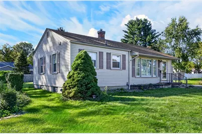 6940 Paxton Road, Youngstown, OH 44512 - Photo 2