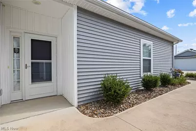 132 Acorn Lane, Elyria, OH 44035 - Photo 38