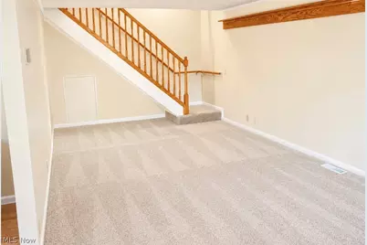 621 Tollis Parkway #6-46, Grandview Heights, OH 44147 - Photo 2