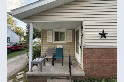 788 Valdes Avenue, Akron, OH 44320 - Photo 2