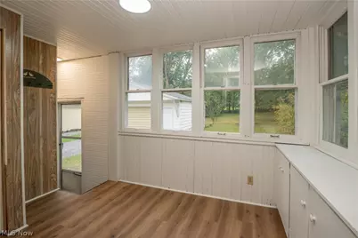 2325 Eastlawn Avenue, Akron, OH 44305 - Photo 12