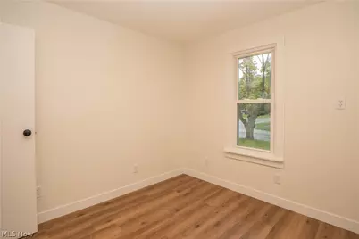 2325 Eastlawn Avenue, Akron, OH 44305 - Photo 16