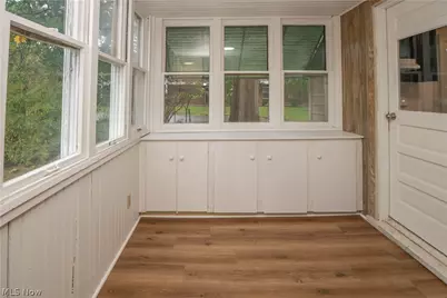 2325 Eastlawn Avenue, Akron, OH 44305 - Photo 14