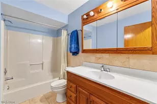 8935 Oberlin Rd, Elyria, OH 44035 - Photo 14