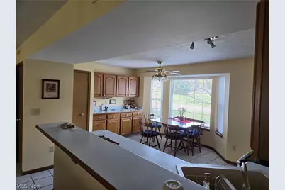 736 Tollis Parkway, Grandview Heights, OH 44147 - Photo 6