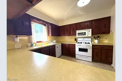 72 Heritage Drive, Tallmadge, OH 44278 - Photo 10