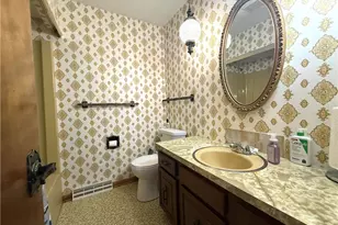 72 Heritage Dr, Tallmadge, OH 44278 - Photo 28