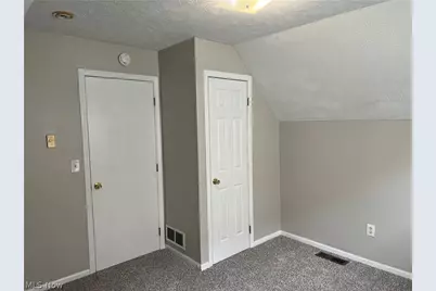9702 Gaylord Avenue, Loveland, OH 44105 - Photo 10