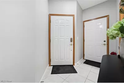 6853 Savannah Drive, North Ridgeville, OH 44039 - Photo 6