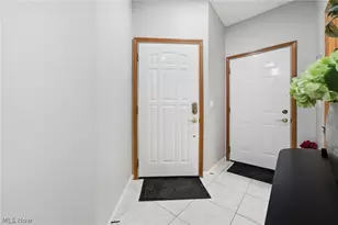 6853 Savannah Dr, North Ridgeville, OH 44039 - Photo 6
