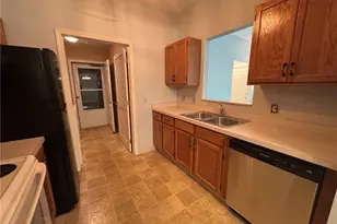 7266 Village Dr, Mentor, OH 44060 - Photo 16