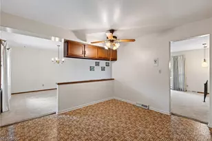 5715 Skyline Dr, Green Hills, OH 44131 - Photo 12