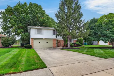 5715 Skyline Drive, Green Hills, OH 44131 - Photo 2
