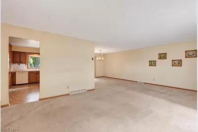 5715 Skyline Drive, Green Hills, OH 44131 - Photo 6