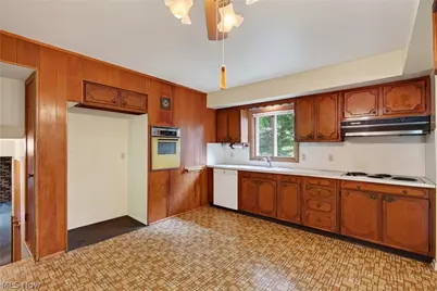 5715 Skyline Drive, Green Hills, OH 44131 - Photo 18