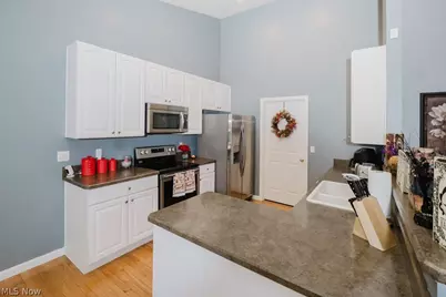264 Cedarbrook Drive, Painesville, OH 44077 - Photo 6