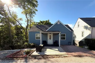 140 Harding Street, Weirton, WV 26062 - Photo 1